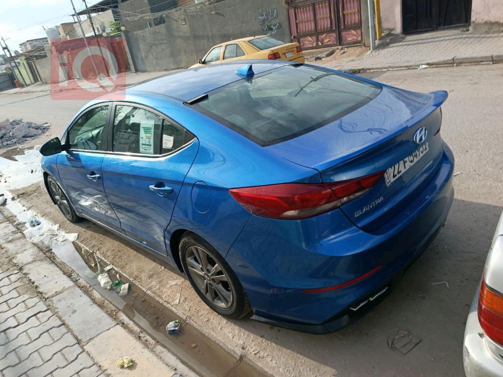 هيونداي النترا